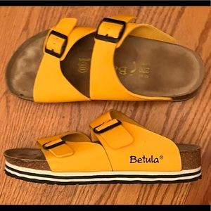 EUC Birkenstock Betula Platform, Mustard